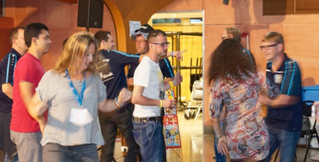 EVH_6348_CERN_mini_atomiade__soiree_day2_4June16-842-1000-450-80